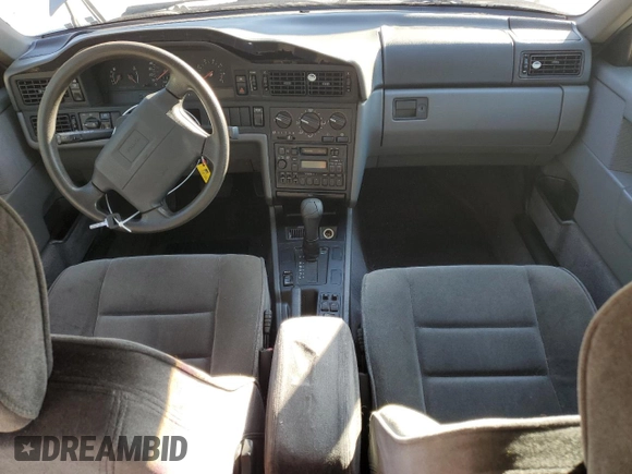 1997 Volvo S70 с VIN YV1LS5547V2378449, выставлен на аукционе Copart как лот 82469184 с пробегом 77 981 миль миль и Чистый • Clean title. История ставок и продаж доступна на DreamBid. Изображение 8.