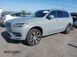 2024 Volvo XC90 Ultimate с VIN YV4H60LF1R1235240, выставлен на аукционе IAAI как лот 42260308 с пробегом 6 584 миль миль и . История ставок и продаж доступна на DreamBid. Изображение 2.