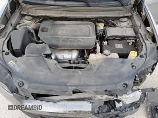 2021 Jeep Cherokee Latitude Plus with VIN 1C4PJLLB4MD204339, listed as a Copart auction lot 76270504 with 42,215 mi miles and Salvage title. Bid and sale history available at DreamBid. Image 12.