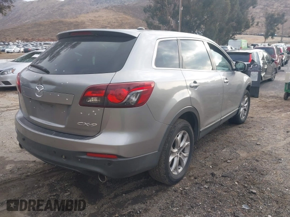 2014 Mazda CX-9 Touring with VIN JM3TB2CV2E0446658, listed as a IAAI auction lot 41343053 with 198,044 mi miles. Bid and sale history available at carsss.com. Image 4.