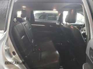 2019 Toyota Highlander SE z VIN 5TDJZRFHXKS745415, wystawiony jako Copart lot #49050585 z przebiegiem 81 440 mil mil oraz Szkoda całkowita • Salvage title. Historia ofert i sprzedaży dostępna na DreamBid. Obrazek 10.