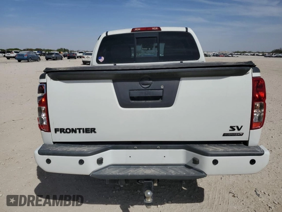 2019 Nissan Frontier SV z VIN 1N6AD0ER2KN872747, wystawiony jako Copart lot #49681235 z przebiegiem 66 351 mil mil oraz Czysty tytuł • Clean title. Historia ofert i sprzedaży dostępna na DreamBid. Obrazek 6.