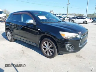 2013 Mitsubishi Outlander Sport SE with VIN 4A4AR4AU9DE003533, listed as a IAAI auction lot 41673139 with 152,345 mi miles. Bid and sale history available at carsss.com. Image 1.