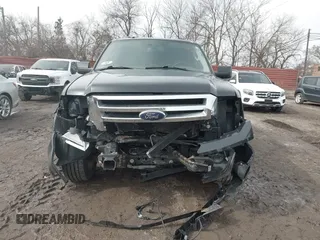 2014 Ford Expedition Limited z VIN 1FMJU1K56EEF32463, wystawiony jako IAAI lot #41749524 z przebiegiem 194 255 mil mil oraz . Historia ofert i sprzedaży dostępna na DreamBid. Obrazek 12.