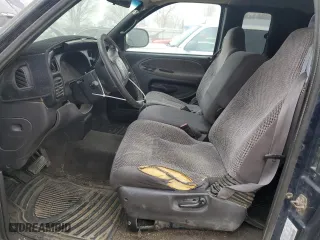 2001 Dodge Ram 1500 with VIN 3B7HC13Y11G768729, listed as a Copart auction lot 47475015 with 192,221 mi miles and Salvage Title. Bid and sale history available at carsss.com. Image 7.