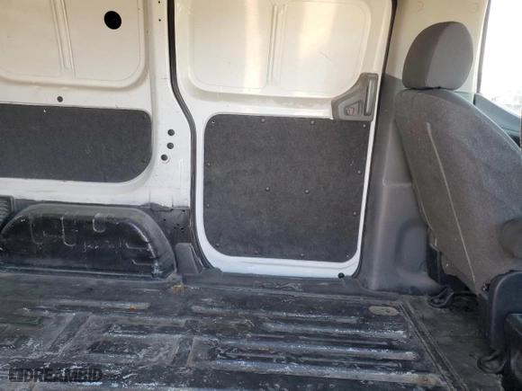 2015 Nissan NV200 SV with VIN 3N6CM0KN1FK733182, listed as a Copart auction lot 89243345 with 137302 miles and Salvage Title. Bid and sale history available at carsss.com. Image 11.