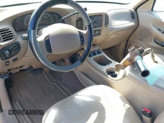 2000 Ford Expedition Eddie Bauer with VIN 1FMPU18LXYLA13237, listed as a IAAI auction lot 42127324 with Not provided miles and . Bid and sale history available at DreamBid. Image 14.