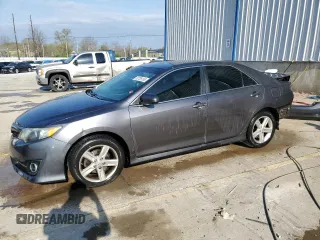 2014 Toyota Camry L with VIN 4T1BF1FK2EU326996, listed as a Copart auction lot 52726135 with 199,098 mi miles and Salvage Title. Bid and sale history available at DreamBid. Image 1.