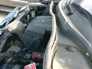 2018 Toyota Sienna XLE Auto Access Seat with VIN 5TDYZ3DC9JS949804, listed as a IAAI auction lot 42207235 with 148,044 mi miles and . Bid and sale history available at DreamBid. Image 19.