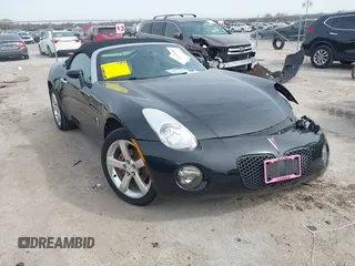 2007 Pontiac Solstice z VIN 1G2MB35B87Y135895, wystawiony jako IAAI lot #41733986 z przebiegiem 50 109 mil mil oraz . Historia ofert i sprzedaży dostępna na DreamBid. Obrazek 1.