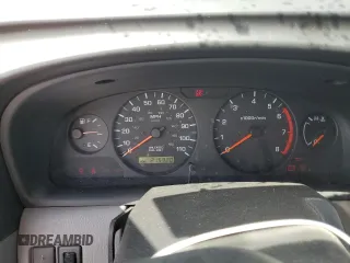 2000 Nissan Xterra XE z VIN 5N1ED28T1YC584094, wystawiony jako Copart lot #55646125 z przebiegiem 215 920 mil mil oraz Szkody całkowita. Historia ofert i sprzedaży dostępna na DreamBid. Obrazek 9.