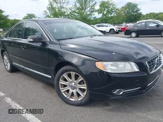 2010 Volvo S80 I6 z VIN YV1960AS7A1114315, wystawiony jako IAAI lot #42360686 z przebiegiem 131 452 mil mil oraz . Historia ofert i sprzedaży dostępna na DreamBid. Obrazek 1.