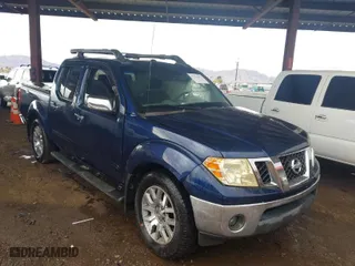 2011 Nissan Frontier PRO-4X with VIN 1N6AD0EV7BC426151, listed as a IAAI auction lot 41751873 with 152,464 mi miles. Bid and sale history available at carsss.com. Image 1.