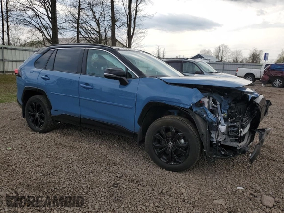 2024 Toyota RAV4 Hybrid XSE with VIN 4T3E6RFV9RU148104, listed as a Copart auction lot 55090855 with 9,625 mi miles and Salvage Title. Bid and sale history available at carsss.com. Image 4.