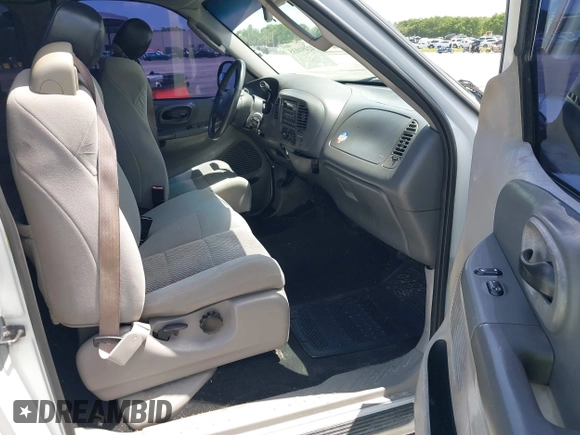 2003 Ford F-150 XL with VIN 1FTRX17W53NA40472, listed as a IAAI auction lot 42491035 with Not provided miles and . Bid and sale history available at DreamBid. Image 5.
