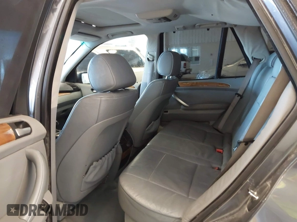 2003 BMW X5 4.4i with VIN 5UXFB33573LH46415, listed as a IAAI auction lot 41442213 with 145,290 mi miles. Bid and sale history available at carsss.com. Image 8.