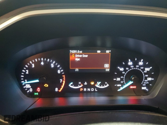 2020 Ford Escape SE z VIN 1FMCU0G69LUB80597, wystawiony jako Copart lot #60871915 z przebiegiem 74 291 mil mil oraz Czysty tytuł • Clean title. Historia ofert i sprzedaży dostępna na DreamBid. Obrazek 9.