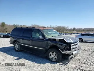 2004 Chevrolet Suburban LS with VIN 1GNEC16Z04J269261, listed as a Copart auction lot 46667485 with 180,923 mi miles and Salvage Title. Bid and sale history available at carsss.com. Image 12.
