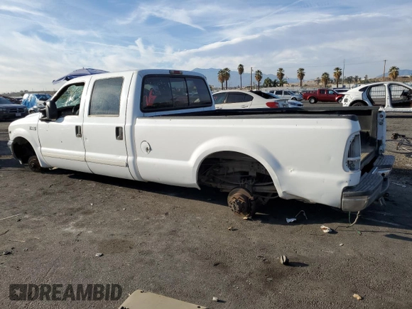 2001 Ford F-350 XL with VIN 1FTSW30S21ED10763, listed as a Copart auction lot 42611925 with 208,484 mi miles and Salvage Title. Bid and sale history available at DreamBid. Image 2.