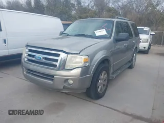 2009 Ford Expedition SSV with VIN 1FMFU15589LA14700, listed as a IAAI auction lot 41268547 with 185,522 mi miles and . Bid and sale history available at DreamBid. Image 2.