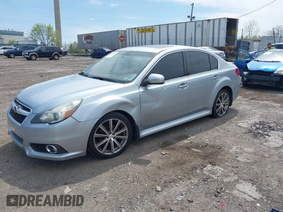2014 Subaru Legacy Special Sports z VIN 4S3BMBJ60E3012828, wystawiony jako IAAI lot #42070536 z przebiegiem 163 808 mil mil oraz . Historia ofert i sprzedaży dostępna na DreamBid. Obrazek 2.