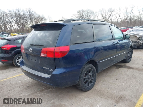 2005 Toyota Sienna LE with VIN 5TDBA23C25S048997, listed as a IAAI auction lot 41883065 with 245,085 mi miles. Bid and sale history available at carsss.com. Image 4.