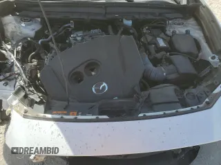 2021 Mazda CX-30 Premium z VIN 3MVDMBDYXMM308490, wystawiony jako Copart lot #49527905 z przebiegiem Nie podano mil oraz Szkoda całkowita • Salvage title. Historia ofert i sprzedaży dostępna na DreamBid. Obrazek 13.