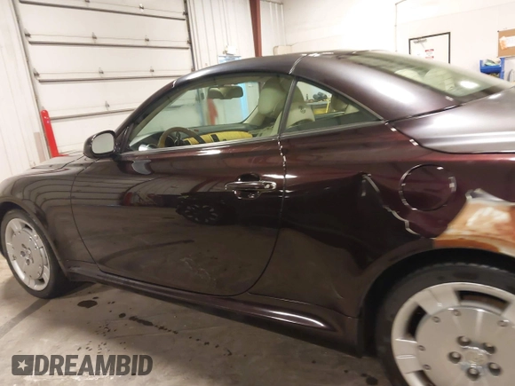 2005 Lexus SC with VIN JTHFN48Y950069904, listed as a IAAI auction lot 41804397 with 120,703 mi miles. Bid and sale history available at carsss.com. Image 14.