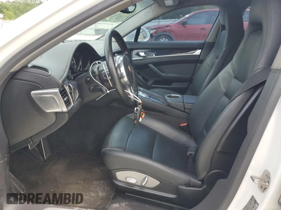 2014 Porsche Panamera z VIN WP0AA2A76EL010143, wystawiony jako Copart lot #54750715 z przebiegiem 132 333 mil mil oraz Szkoda całkowita • Salvage title. Historia ofert i sprzedaży dostępna na DreamBid. Obrazek 7.