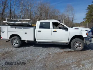 2023 Ram 2500 Tradesman with VIN 3C6UR5HJXPG646810, listed as a IAAI auction lot 41415537 with 10,865 mi miles. Bid and sale history available at carsss.com. Image 13.