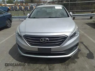 2015 Hyundai Sonata Limited with VIN 5NPE34AF8FH084569, listed as a IAAI auction lot 41914841 with 94,685 mi miles and . Bid and sale history available at carsss.com. Image 6.
