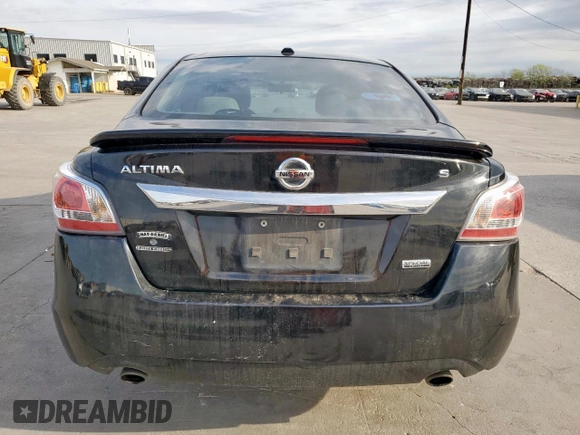 2015 Nissan Altima S with VIN 1N4AL3AP3FN915192, listed as a Copart auction lot 50333745 with 297,372 mi miles and Salvage Title. Bid and sale history available at carsss.com. Image 6.