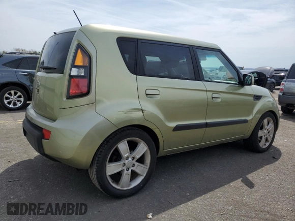 2010 Kia Soul + with VIN KNDJT2A2XA7034396, listed as a Copart auction lot 53661845 with 205,254 mi miles and Clean Title. Bid and sale history available at carsss.com. Image 3.