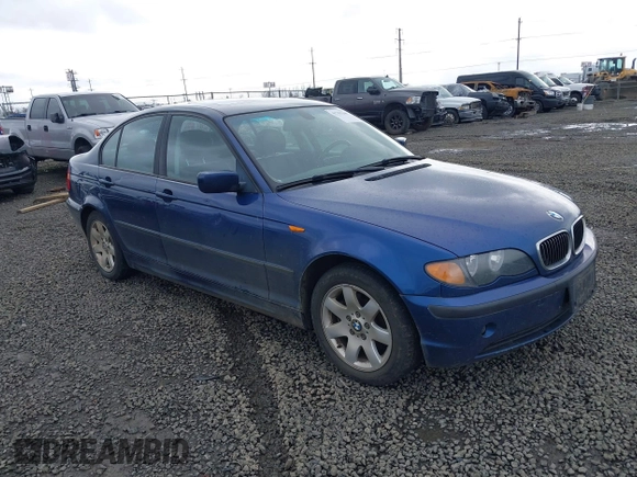 2004 BMW 3 Series 325i with VIN WBAET37414NH06040, listed as a IAAI auction lot 41793260 with 212,541 mi miles. Bid and sale history available at carsss.com. Image 1.