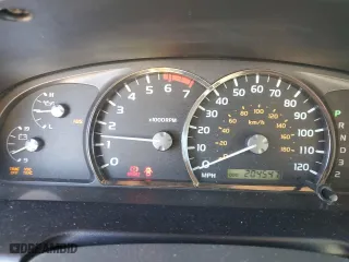 2005 Toyota Sequoia SR5 with VIN 5TDZT34A45S245858, listed as a Copart auction lot 88091425 with 204,547 mi miles and Clean Title. Bid and sale history available at carsss.com. Image 9.