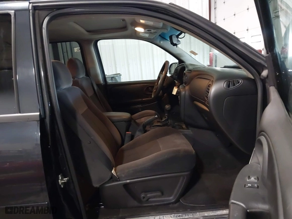 2008 Chevrolet TrailBlazer Fleet w/2FL with VIN 1GNDT13S582205123, listed as a IAAI auction lot 41697053 with 123,097 mi miles. Bid and sale history available at carsss.com. Image 5.