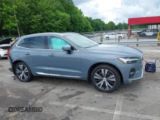 2022 Volvo XC60 Inscription z VIN YV4062RL6N1954497, wystawiony jako IAAI lot #42243369 z przebiegiem 38 043 mil mil oraz . Historia ofert i sprzedaży dostępna na DreamBid. Obrazek 13.