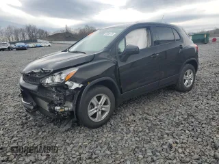 2022 Chevrolet Trax LS z VIN KL7CJNSM3NB551166, wystawiony jako Copart lot #53939175 z przebiegiem 50 683 mil mil oraz Czysty tytuł • Clean title. Historia ofert i sprzedaży dostępna na DreamBid. Obrazek 1.