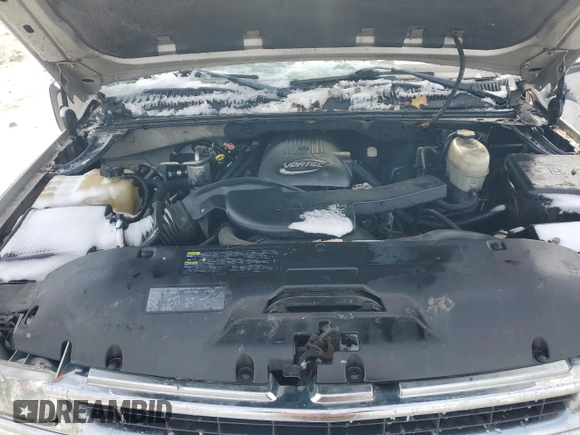 2004 Chevrolet Suburban LS with VIN 1GNFK16Z24J243056, listed as a Copart auction lot 84612654 with 0 mi miles and Clean Title. Bid and sale history available at carsss.com. Image 12.