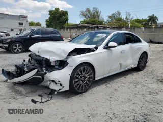 2025 Mercedes-Benz E 450 with VIN W1KLF6BBXSA169149, listed as a Copart auction lot 57123975 with 236 mi miles and Salvage title. Bid and sale history available at DreamBid. Image 1.