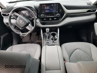 2020 Toyota Highlander LE with VIN 5TDBZRBH9LS026975, listed as a Copart auction lot 41372393 with 30,571 mi miles and . Bid and sale history available at DreamBid. Image 8.