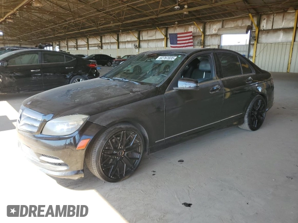 2011 Mercedes-Benz C 300 Sport z VIN WDDGF5EB1BA421247, wystawiony jako Copart lot #62767035 z przebiegiem 159 276 mil mil oraz Czysty tytuł • Clean title. Historia ofert i sprzedaży dostępna na DreamBid. Obrazek 1.