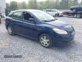 2009 Toyota Matrix z VIN 2T1KU40EX9C153391, wystawiony jako IAAI lot #42357625 z przebiegiem 213 689 mil mil oraz . Historia ofert i sprzedaży dostępna na DreamBid. Obrazek 1.