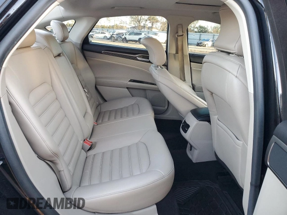 2019 Ford Fusion Hybrid SEL with VIN 3FA6P0MU7KR260813, listed as a Copart auction lot 73311492 with 70,783 mi miles. Bid and sale history available at carsss.com. Image 10.