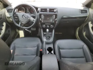 2018 Volkswagen Jetta SE Sport with VIN 3VWD17AJ3JM231890, listed as a Copart auction lot 60259285 with 43,048 mi miles and Salvage title. Bid and sale history available at DreamBid. Image 8.