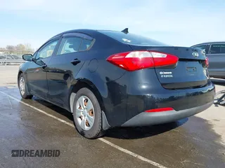 2014 Kia Forte LX with VIN KNAFK4A69E5147424, listed as a IAAI auction lot 41913598 with 117,503 mi miles. Bid and sale history available at carsss.com. Image 3.