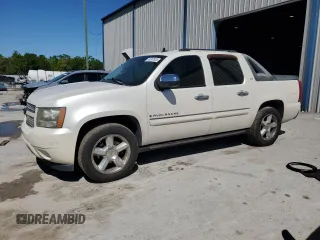 2008 Chevrolet Avalanche LTZ with VIN 3GNEC12008G260588, listed as a Copart auction lot 48297825 with 224,563 mi miles and Salvage Title. Bid and sale history available at carsss.com. Image 1.
