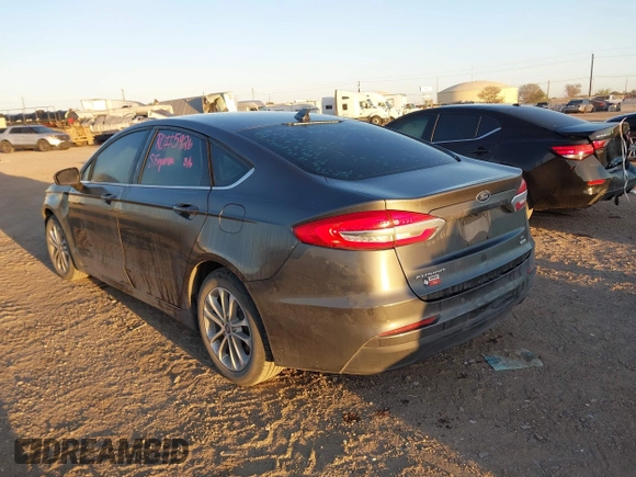 2020 Ford Fusion SE with VIN 3FA6P0HD7LR168404, listed as a IAAI auction lot 41763314 with 121,004 mi miles and . Bid and sale history available at DreamBid. Image 3.