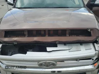 2015 Toyota Tundra Platinum z VIN 5TFGY5F15FX190172, wystawiony jako Copart lot #70645734 z przebiegiem 265 516 mil mil oraz Szkoda całkowita • Salvage title. Historia ofert i sprzedaży dostępna na DreamBid. Obrazek 11.