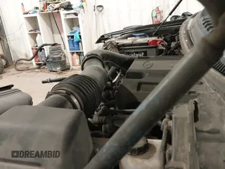 2018 Ford F-150 XL z VIN 1FTFW1EG4JKE23691, wystawiony jako IAAI lot #43305217 z przebiegiem 158 956 mil mil oraz . Historia ofert i sprzedaży dostępna na DreamBid. Obrazek 20.